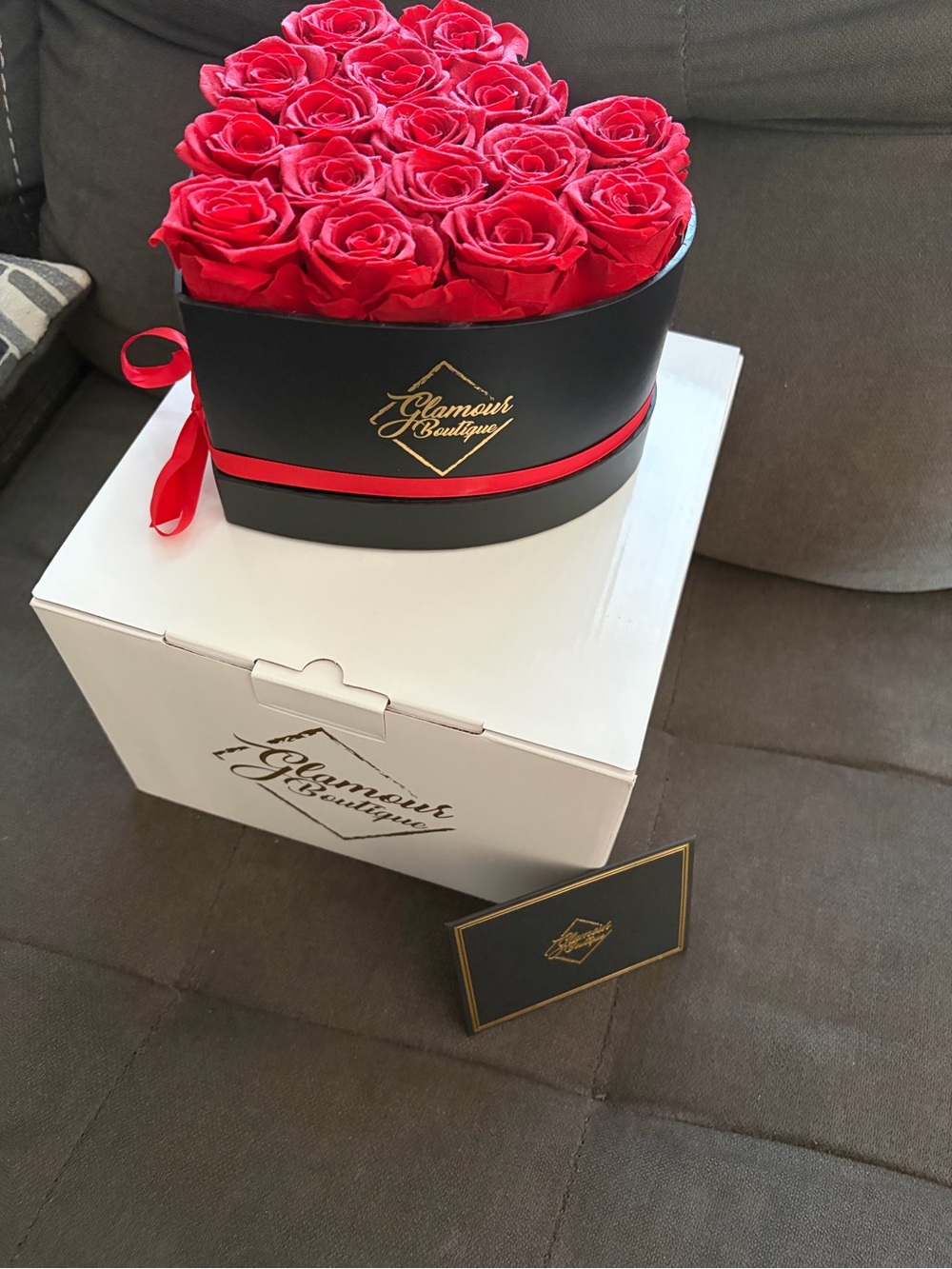 New With Box All You See Forever Preserved Heart-Shaped Red Rose Box